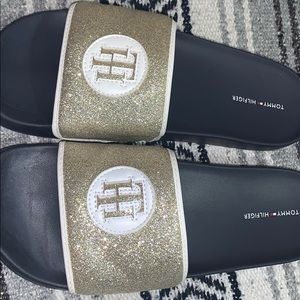 Sparkle Tommy slides